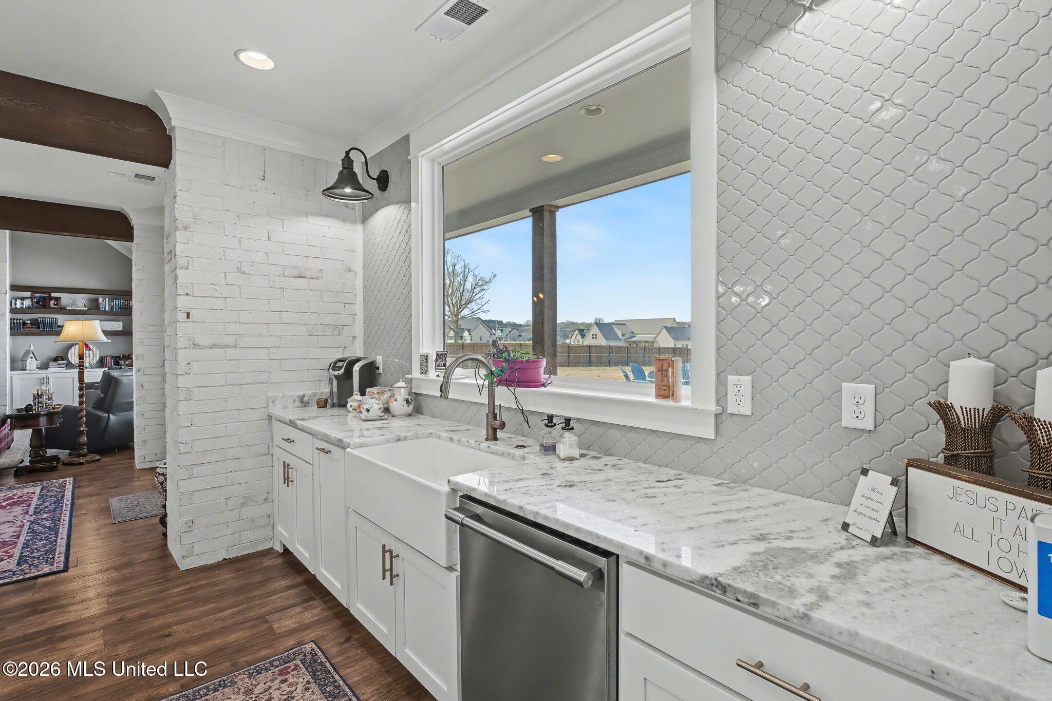 2332 Slocum Road Property Photo 15
