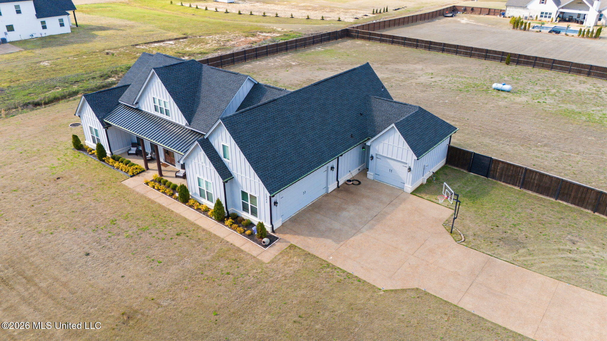 2332 Slocum Road Property Photo 33
