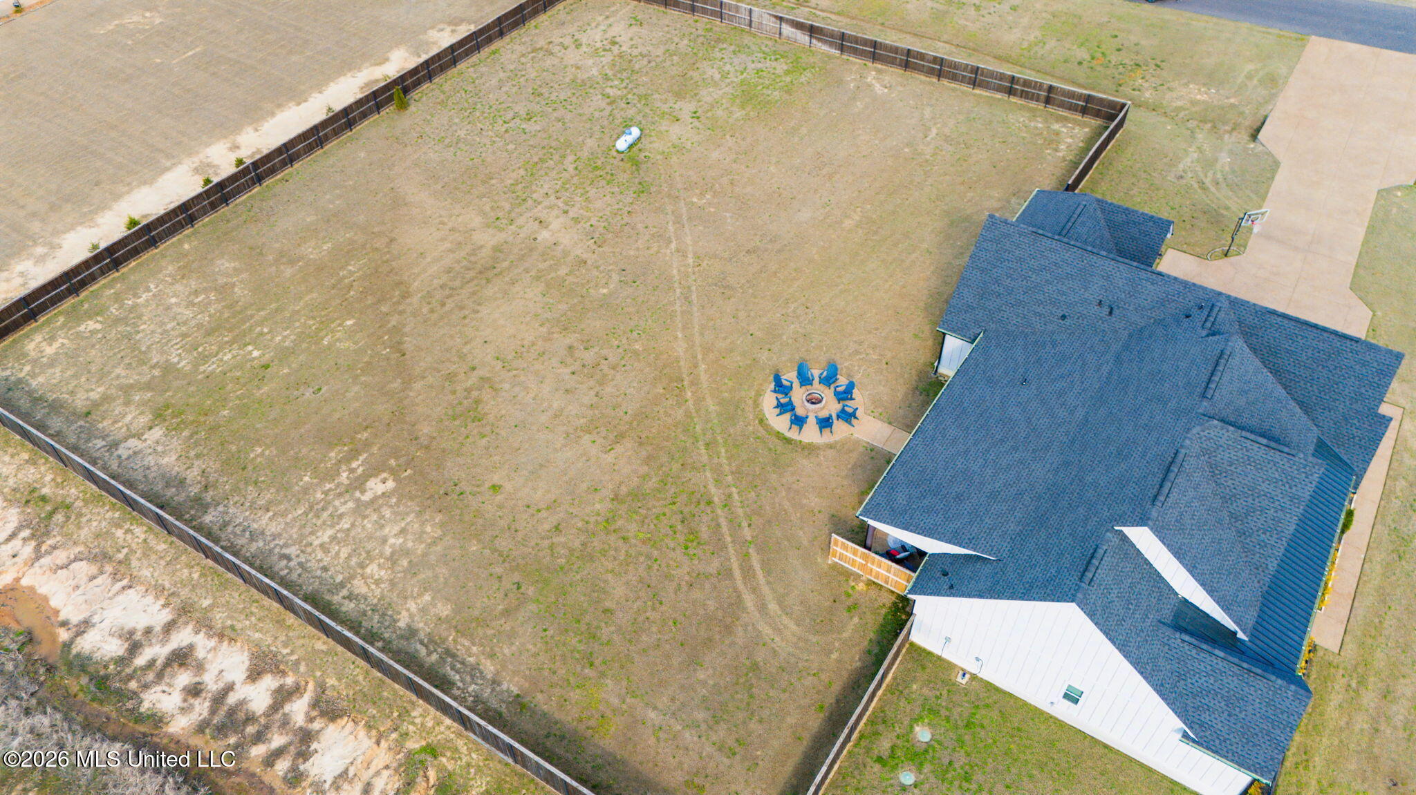 2332 Slocum Road Property Photo 34