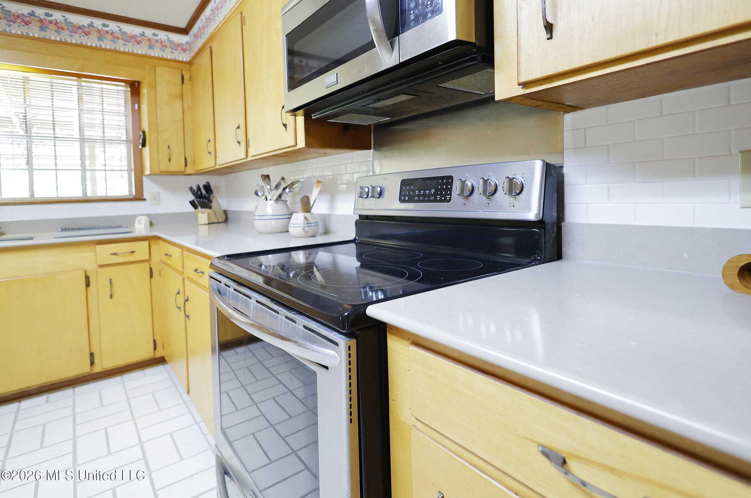 201 Sinclair Street Property Photo 13