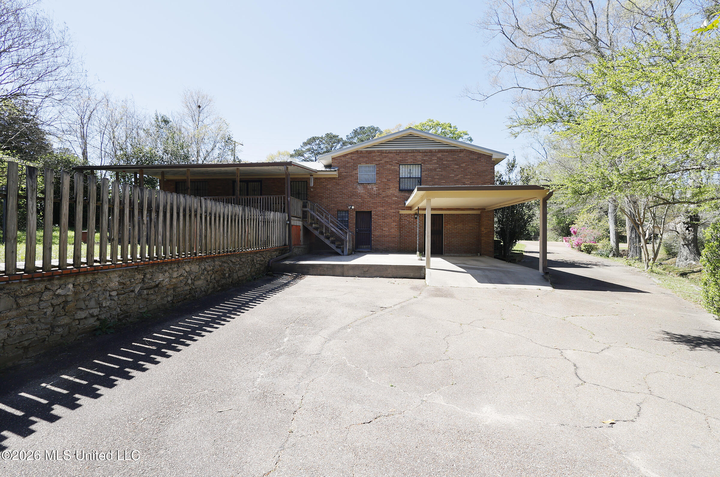 201 Sinclair Street Property Photo 32