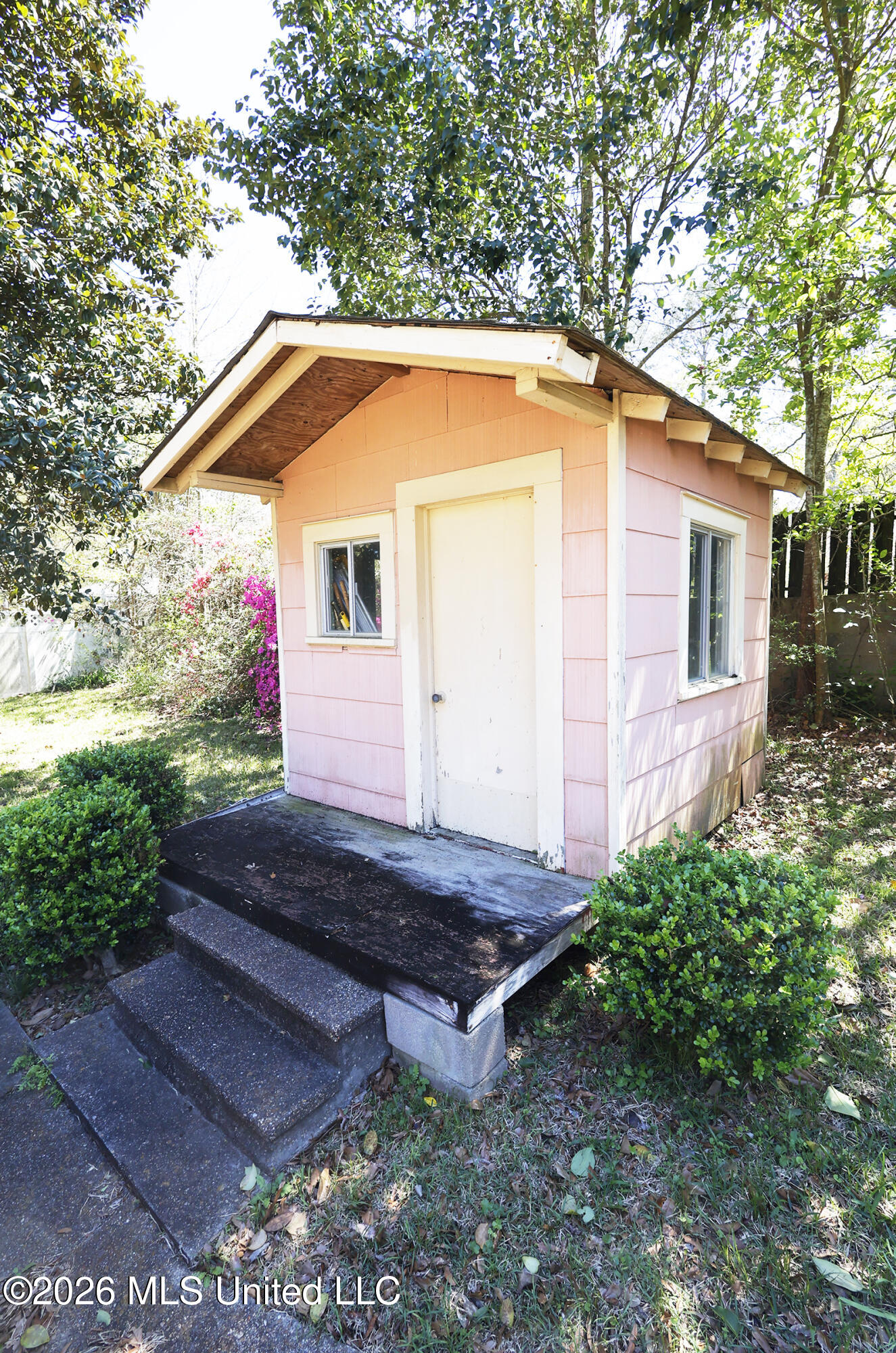 201 Sinclair Street Property Photo 35
