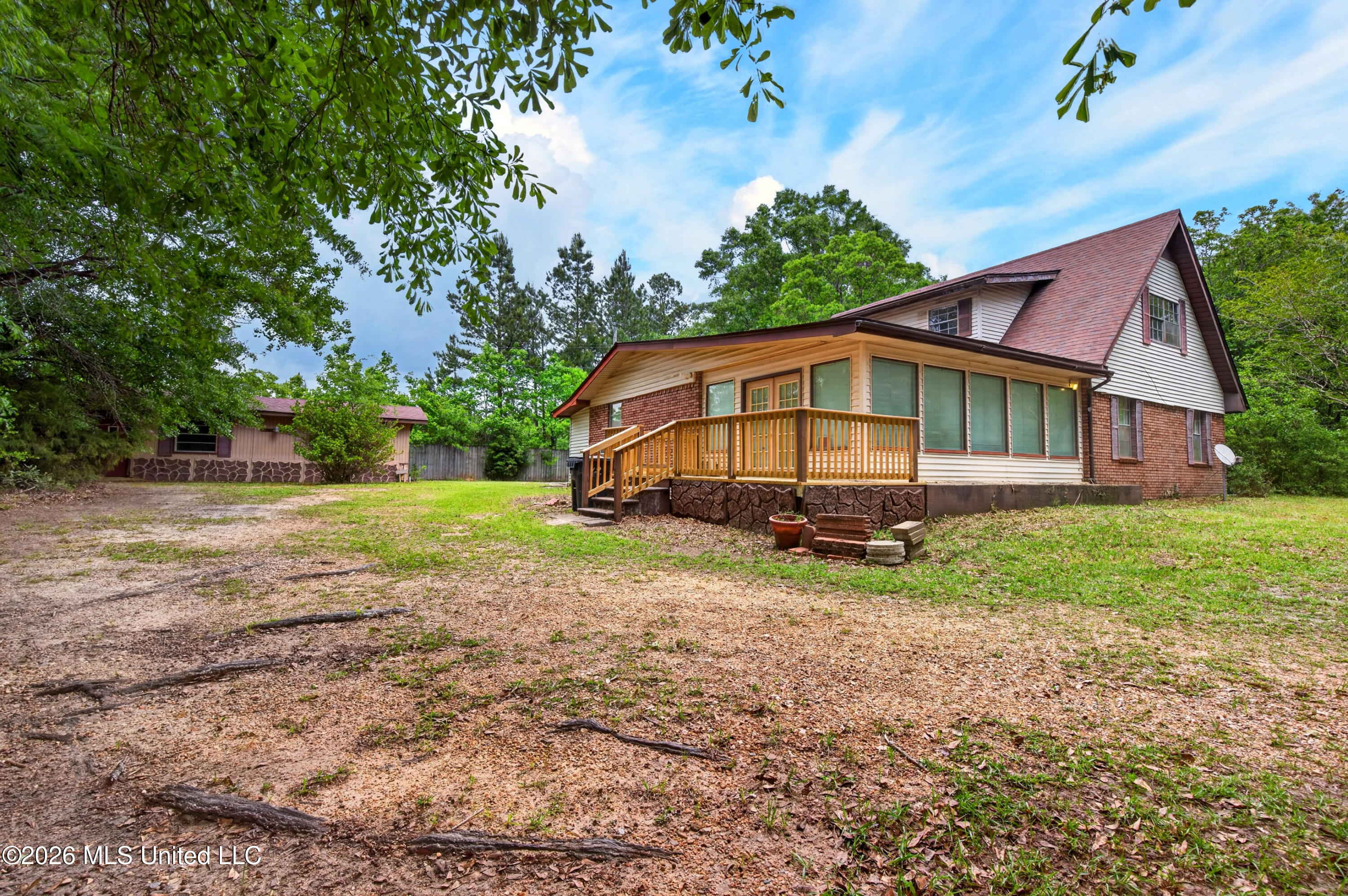 303 Varnado Avenue Property Photo 8