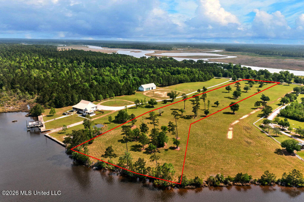 Jordan Bluff Drive Property Photo 10