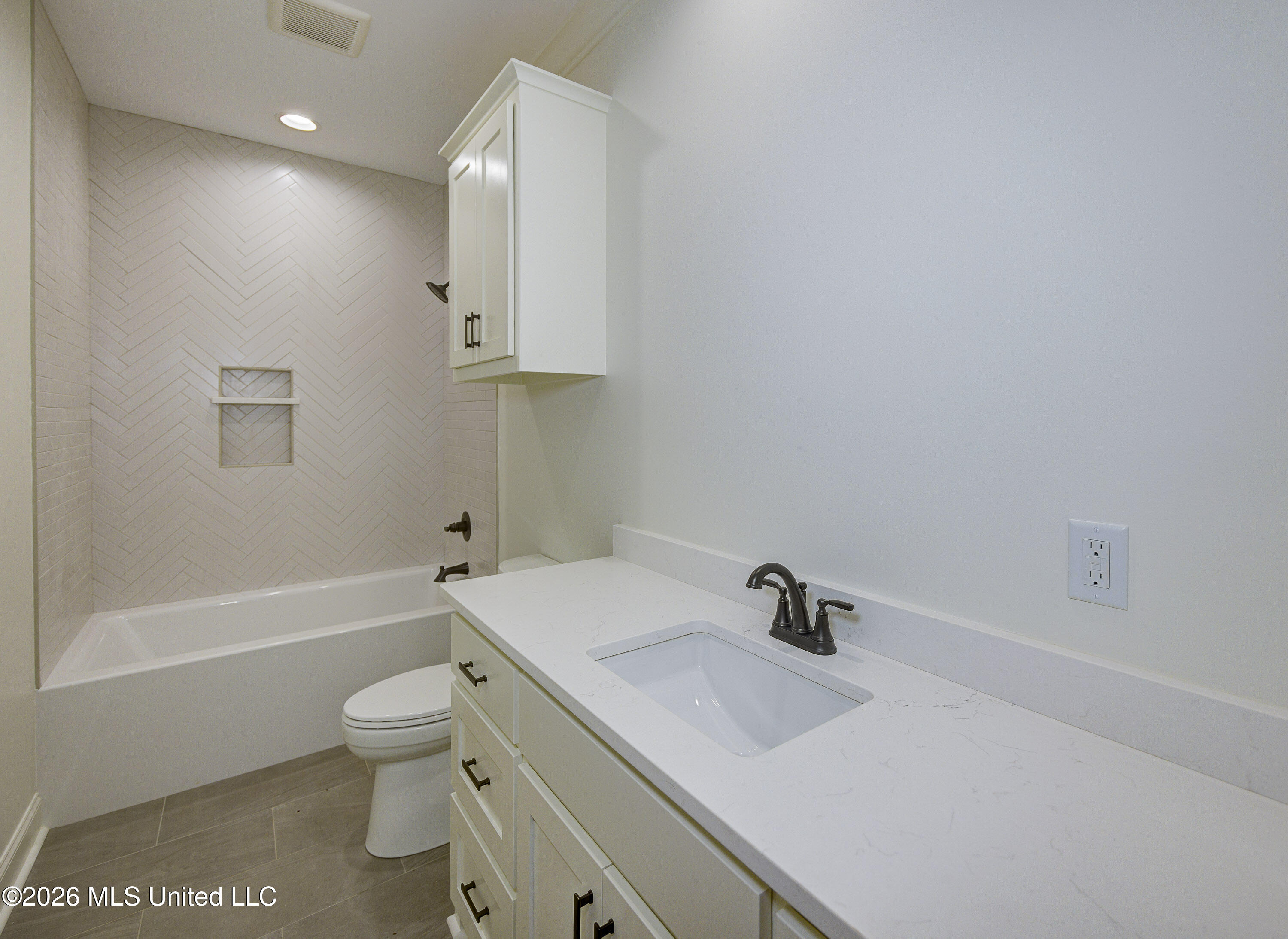 104 Plainview Drive Property Photo 29