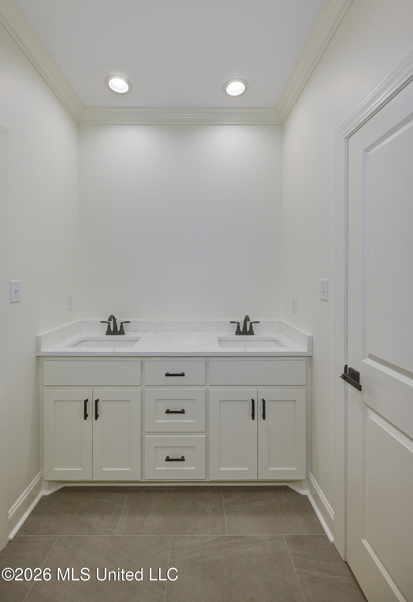 104 Plainview Drive Property Photo 35