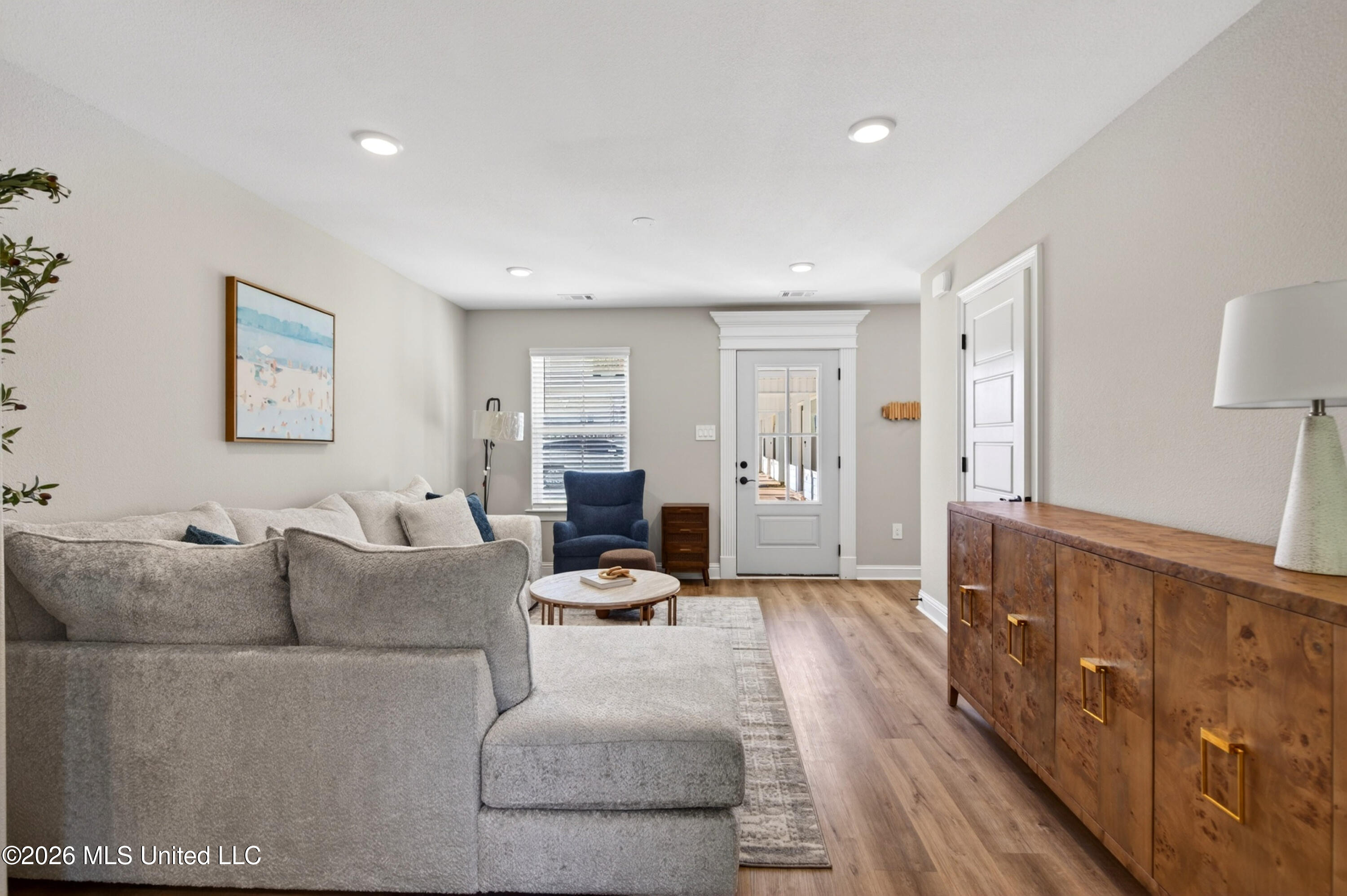 925 Motsie Road Property Photo 4