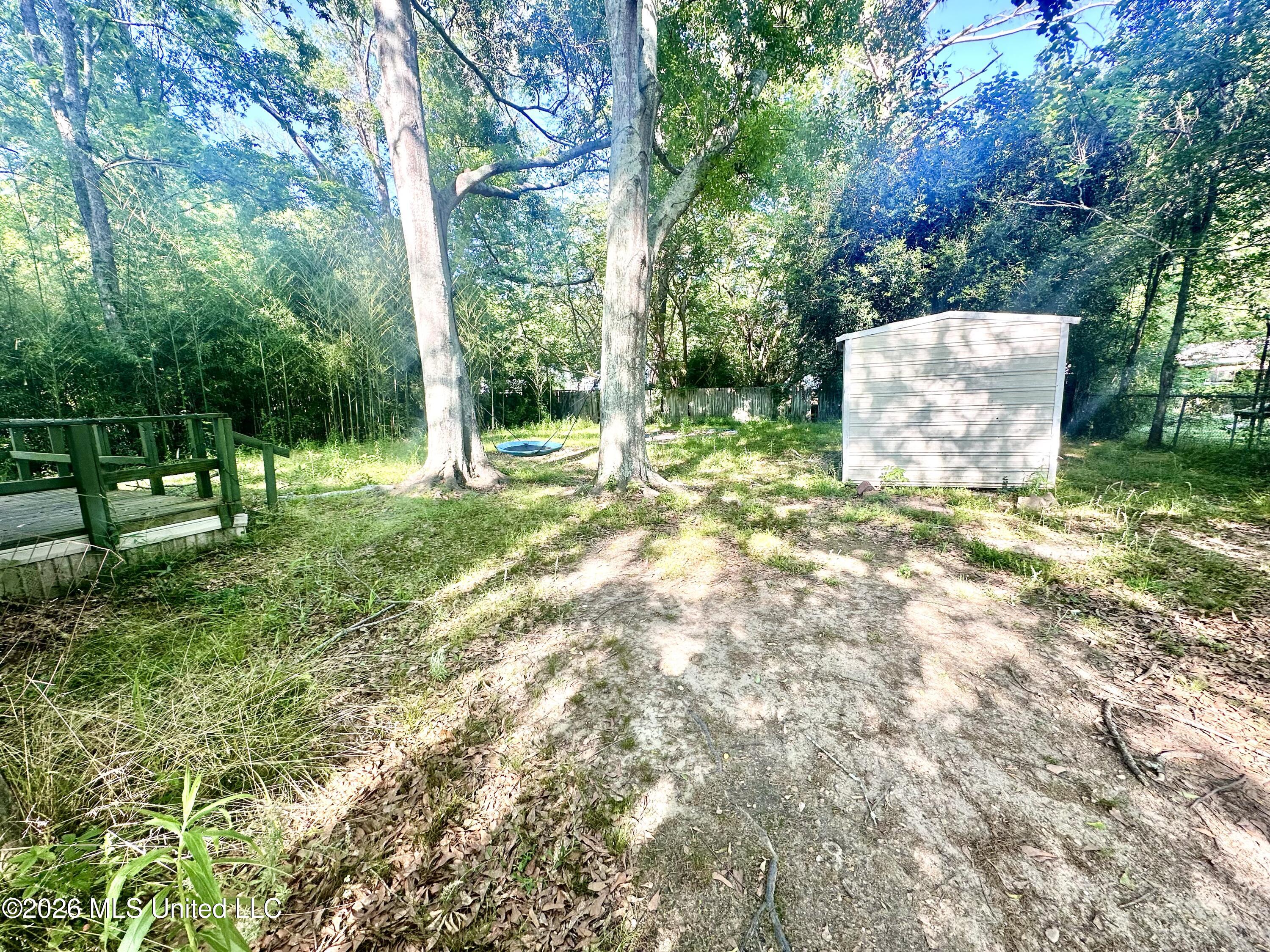 818 N Jackson Street Property Photo 15