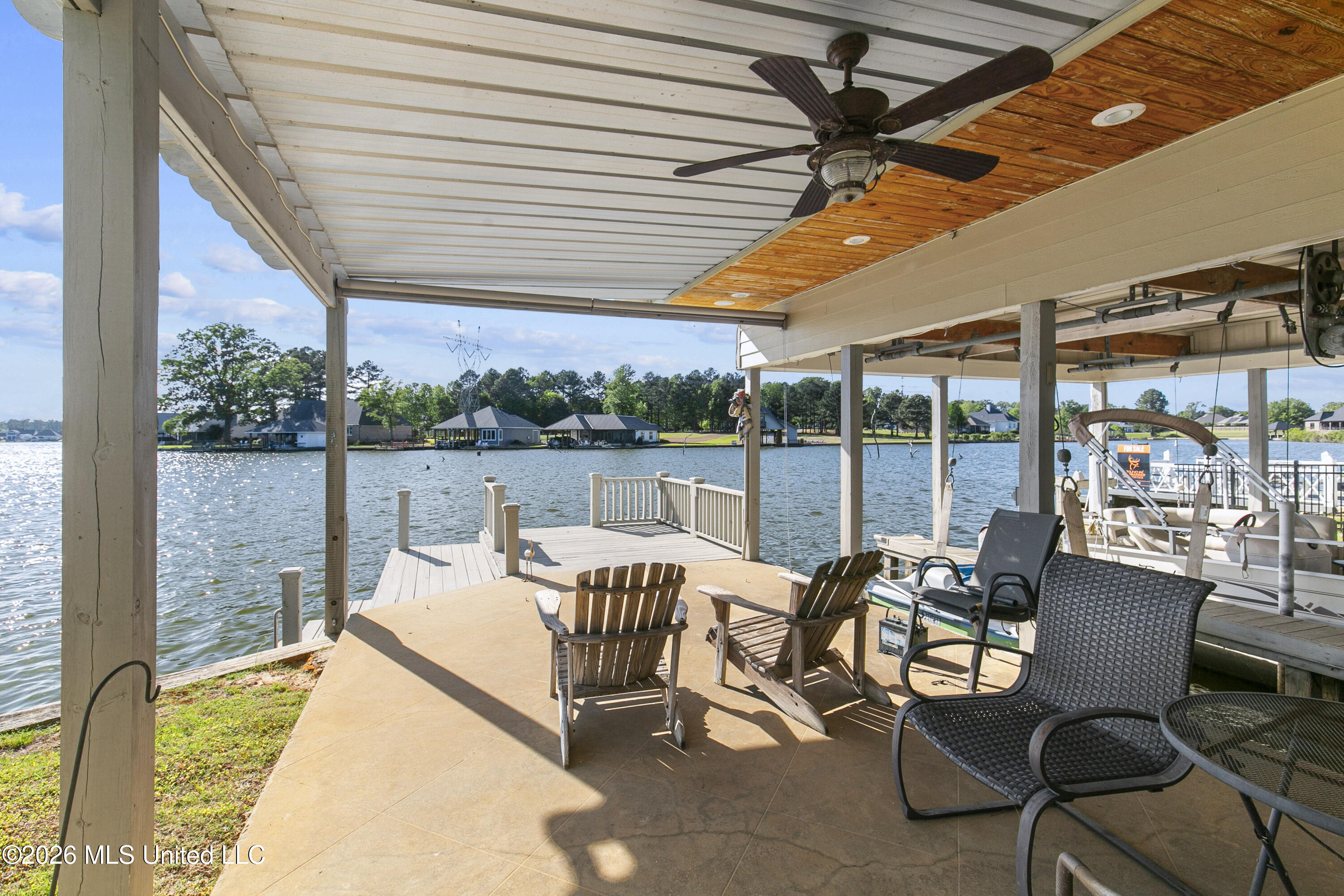 100 Northshore Point Property Photo 19