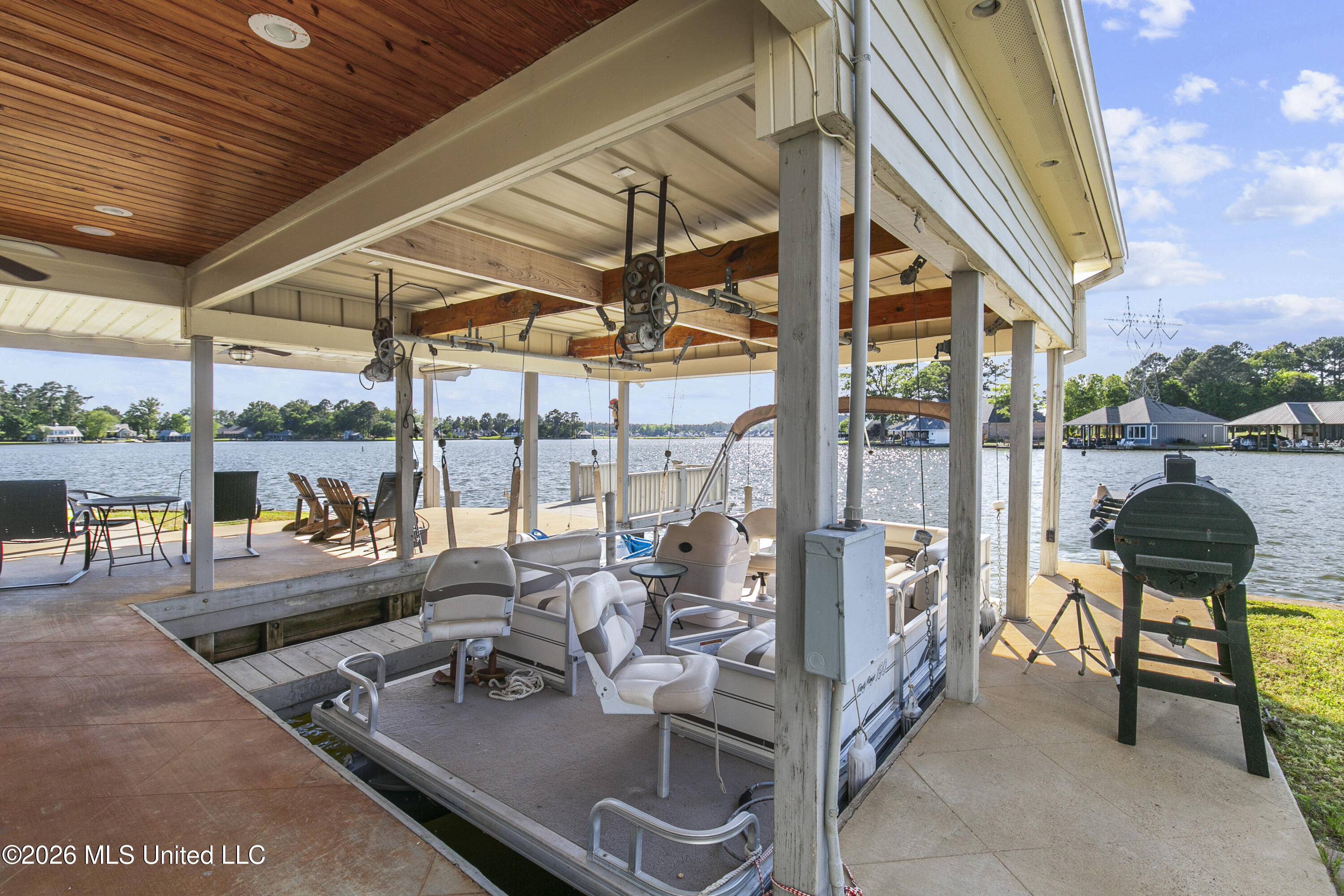 100 Northshore Point Property Photo 20