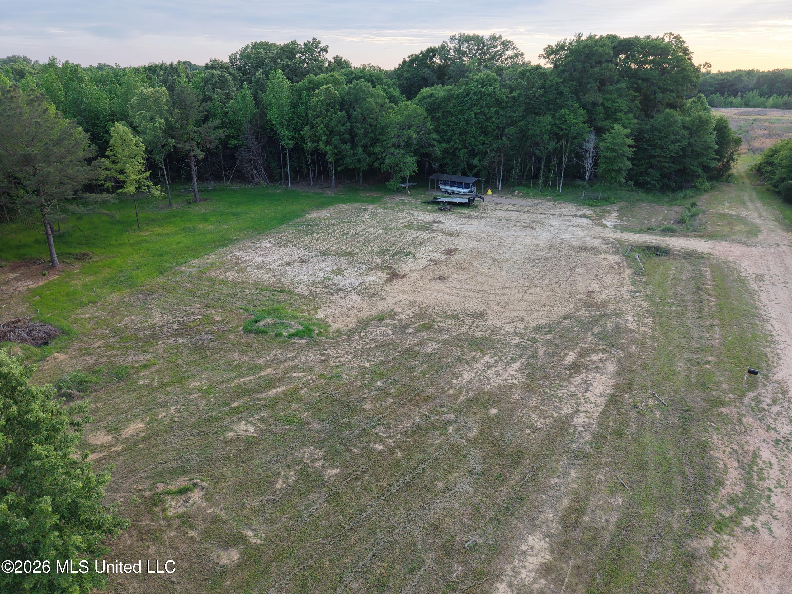 183 Central Boulevard Property Photo 9