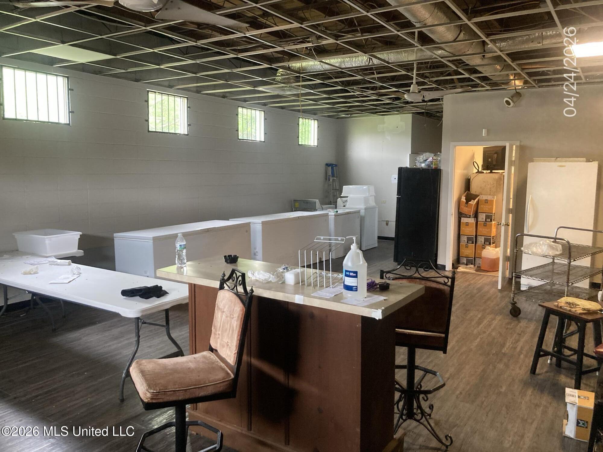 1248 Forest Avenue Property Photo 12