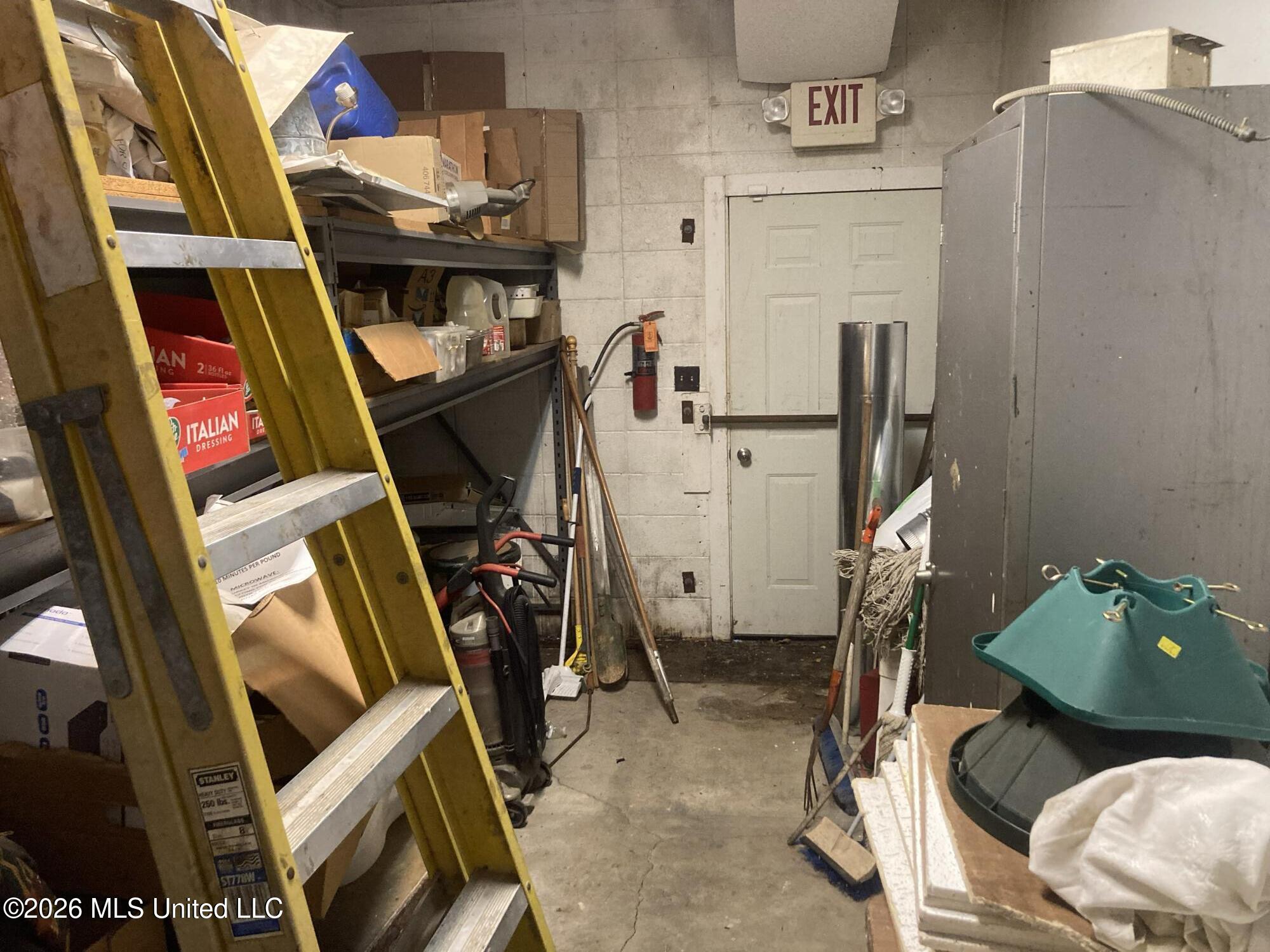 1248 Forest Avenue Property Photo 15
