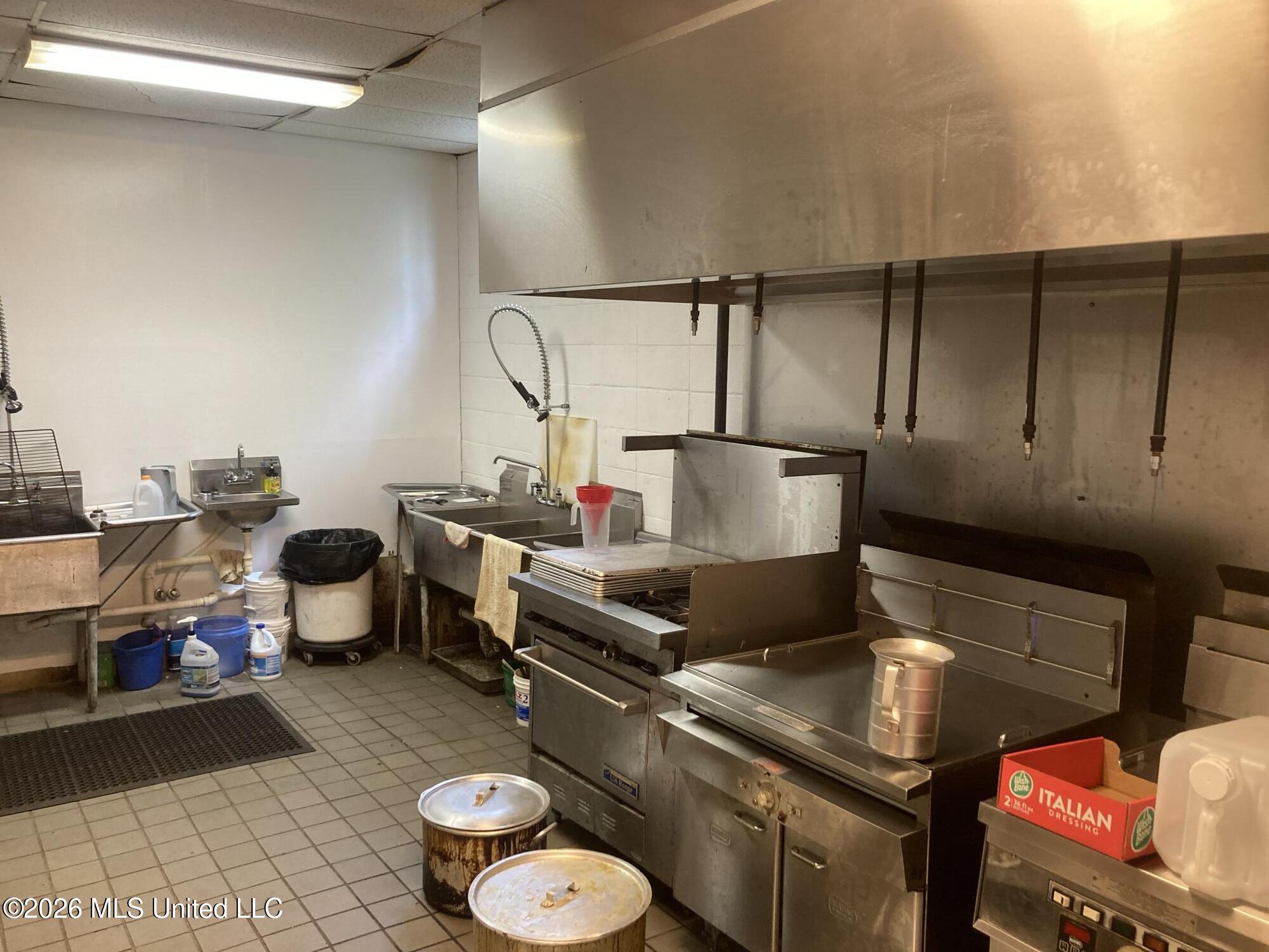 1248 Forest Avenue Property Photo 17