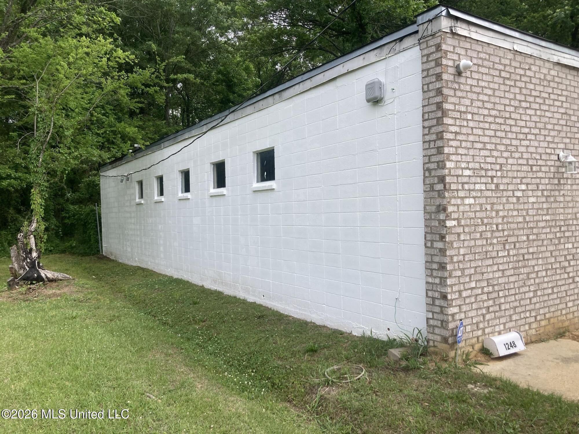 1248 Forest Avenue Property Photo 19
