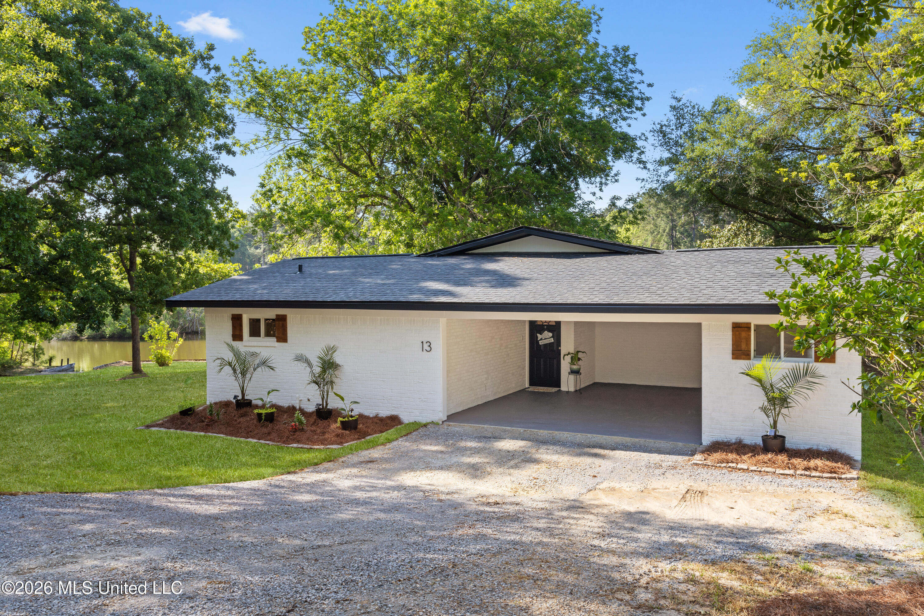 13 Magnolia Drive Property Photo 37