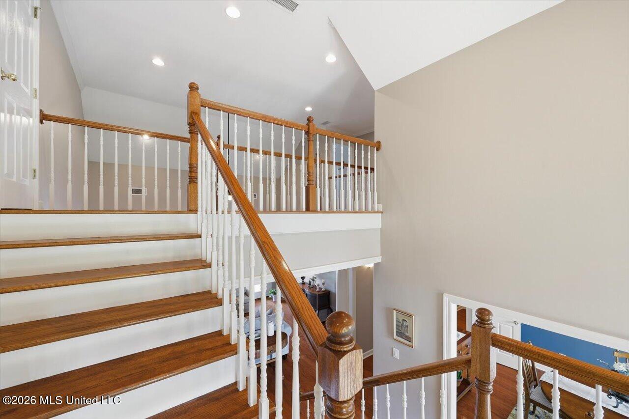 440 Cherry Hill Drive Property Photo 35