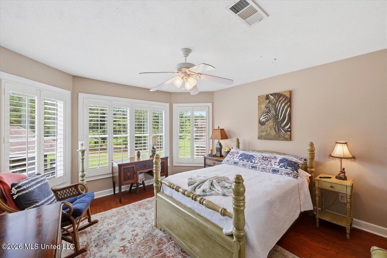 440 Cherry Hill Drive Property Photo 38