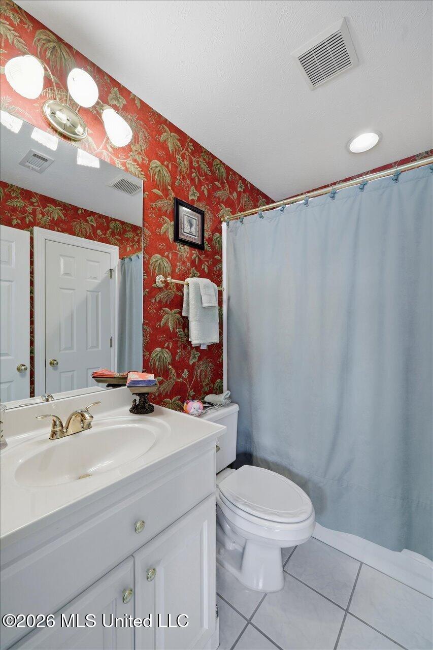 440 Cherry Hill Drive Property Photo 39