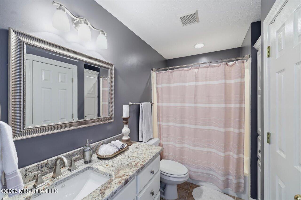 440 Cherry Hill Drive Property Photo 41