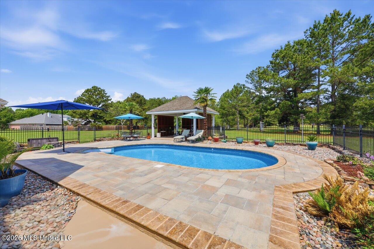 440 Cherry Hill Drive Property Photo 44
