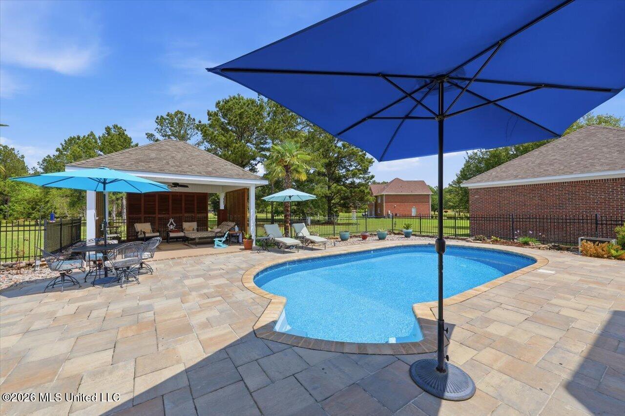 440 Cherry Hill Drive Property Photo 45