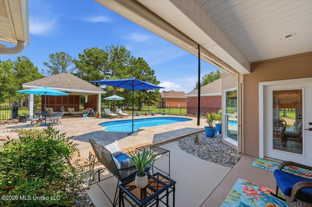 440 Cherry Hill Drive Property Photo 47