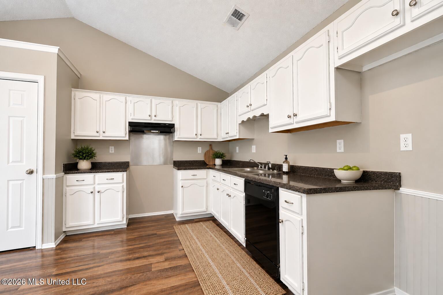 6411 Kristen Drive Property Photo 5
