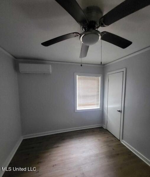 1727 Dixie Drive Property Photo 3