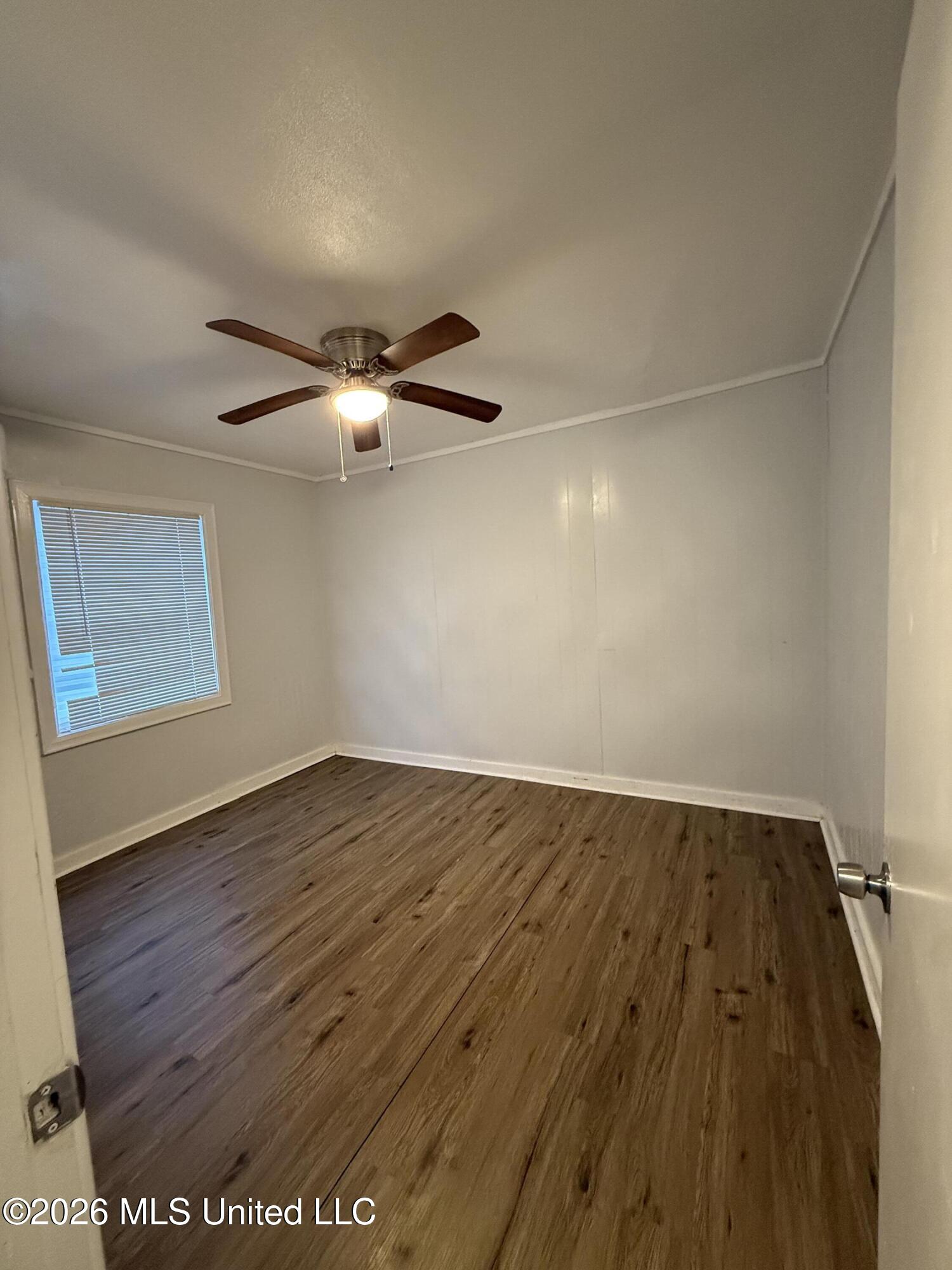 1727 Dixie Drive Property Photo 6