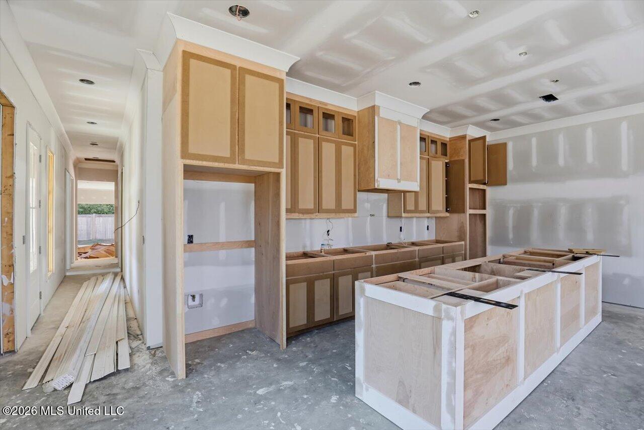 401 Harmony Street Property Photo 5