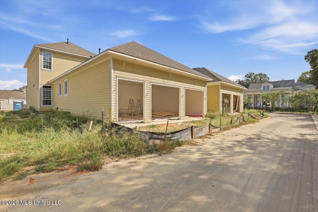 403 Harmony Street Property Photo 15