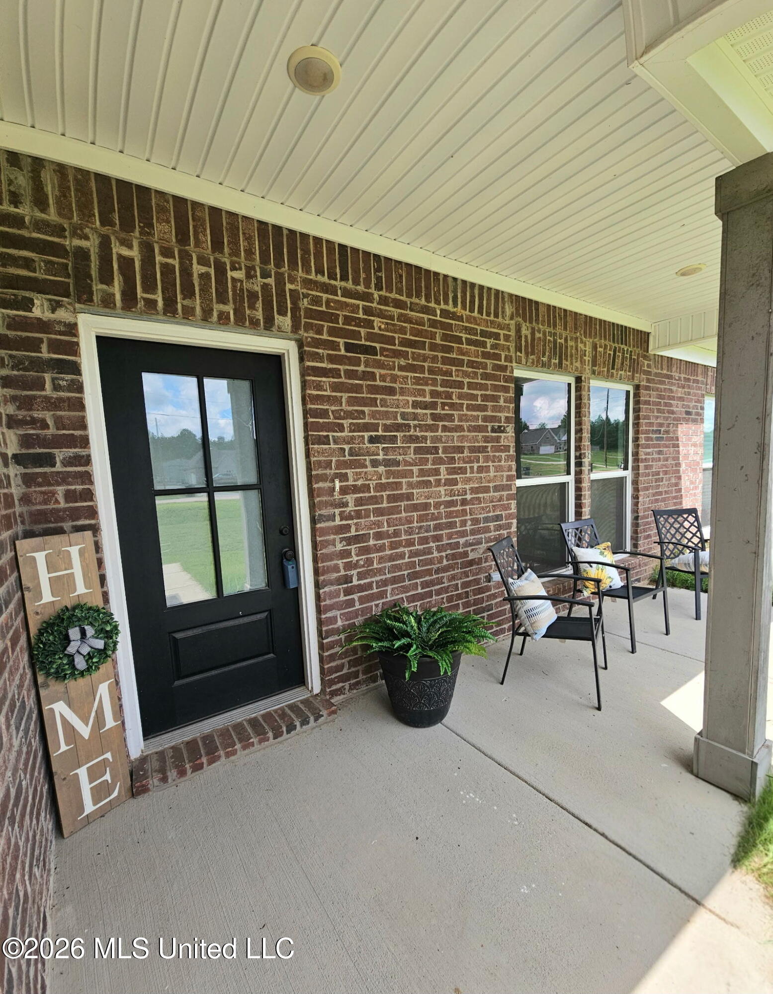 124 Deerfield Trace Property Photo 2