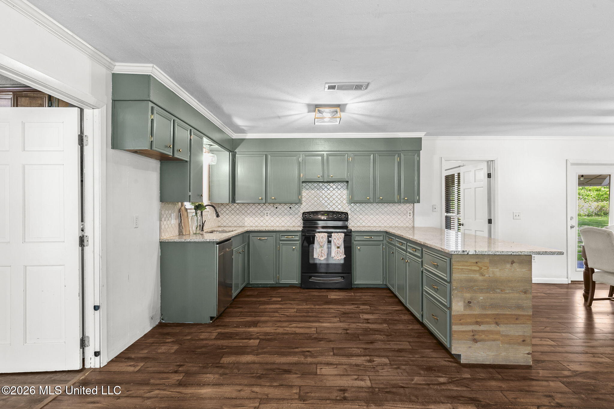606 Mississippi 13 Property Photo 16