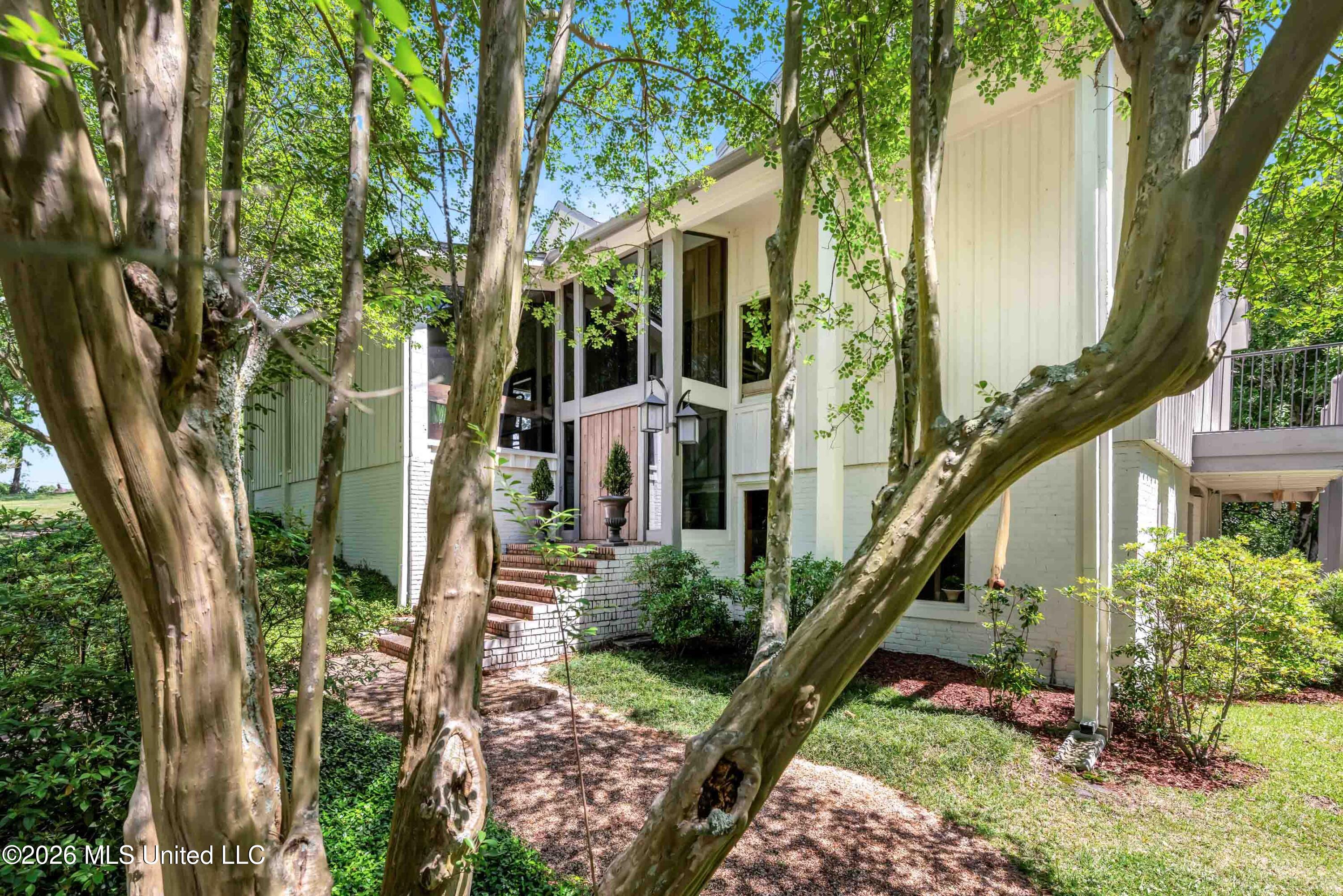 2617 Confederate Avenue Property Photo 63