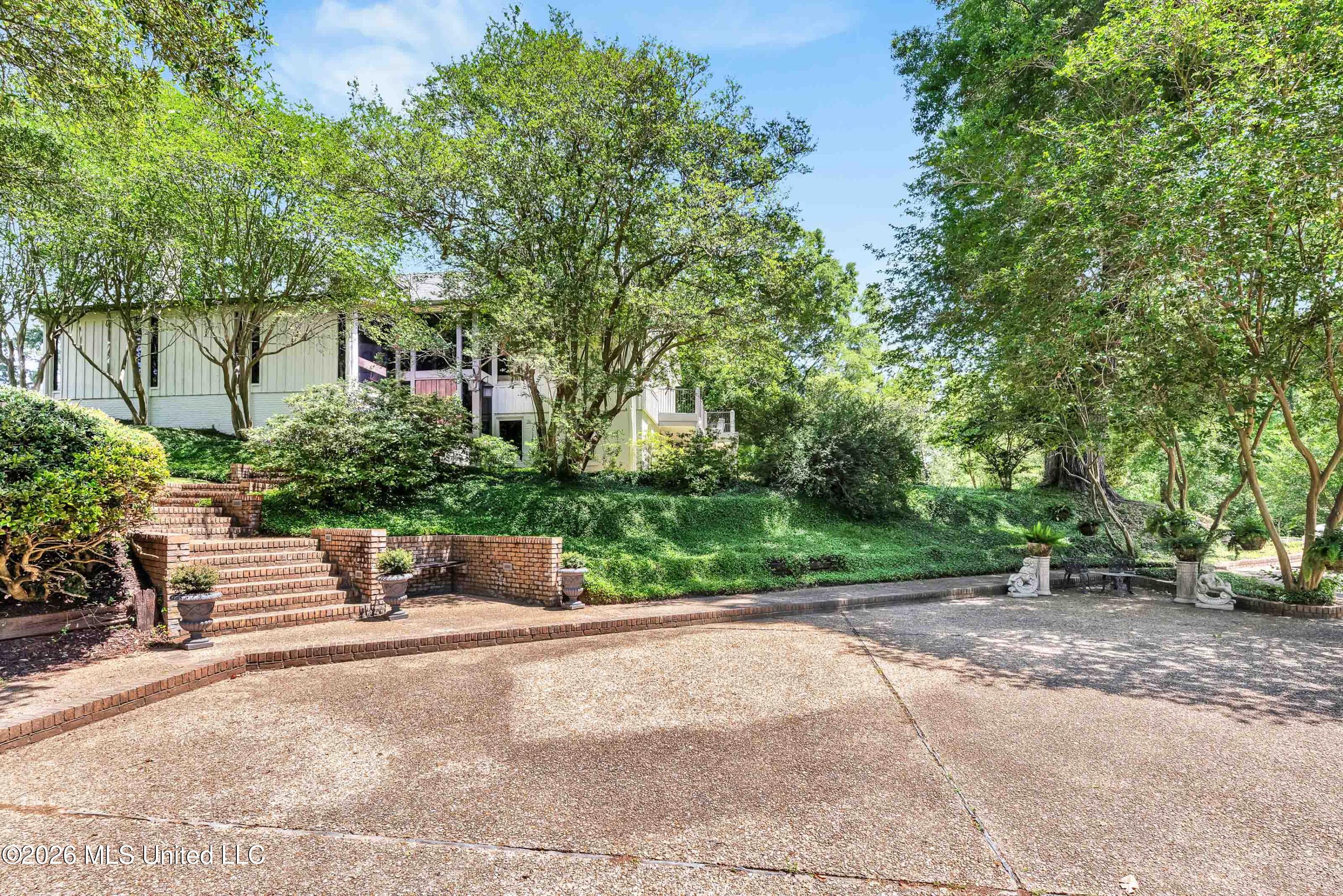 2617 Confederate Avenue Property Photo 79