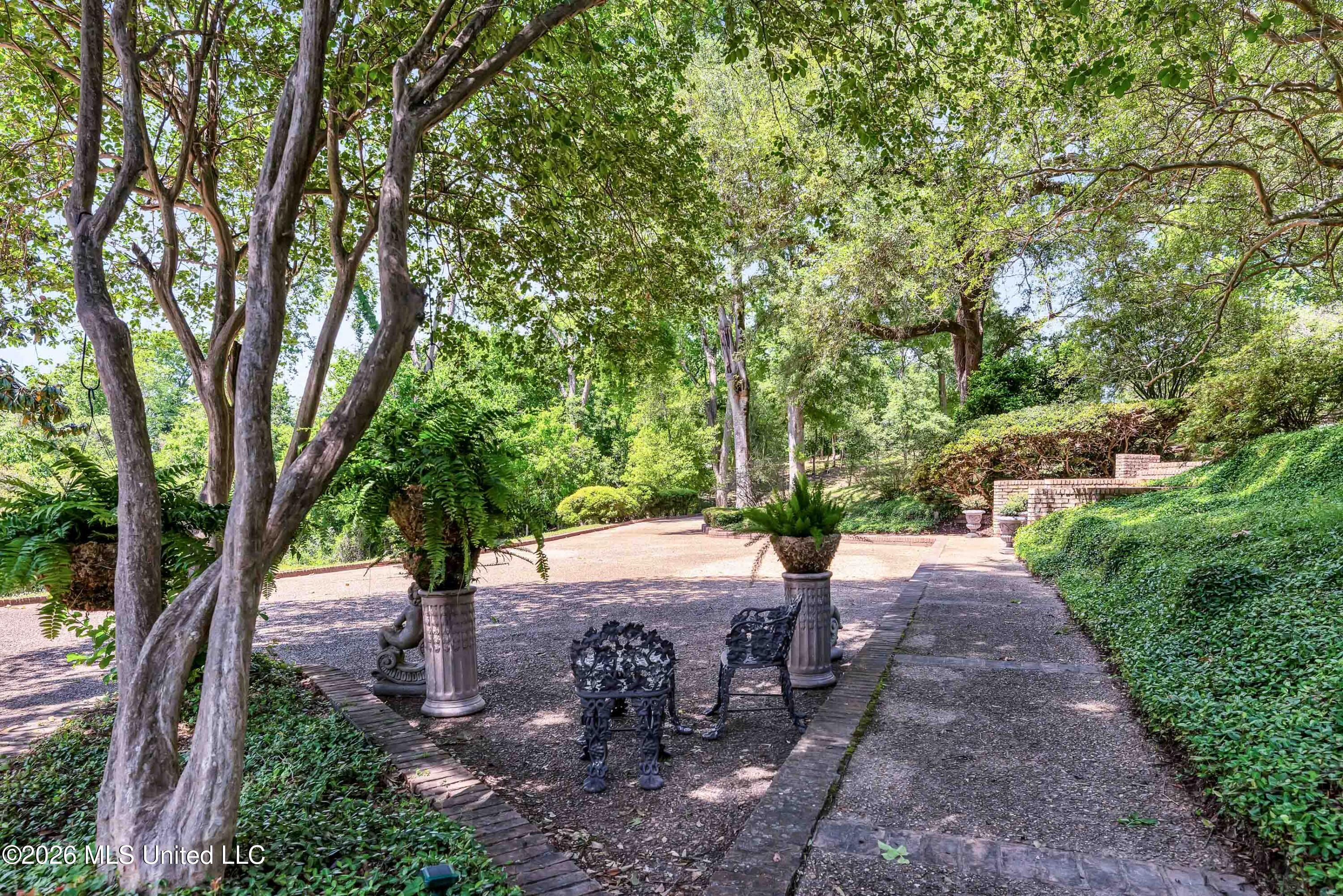 2617 Confederate Avenue Property Photo 80