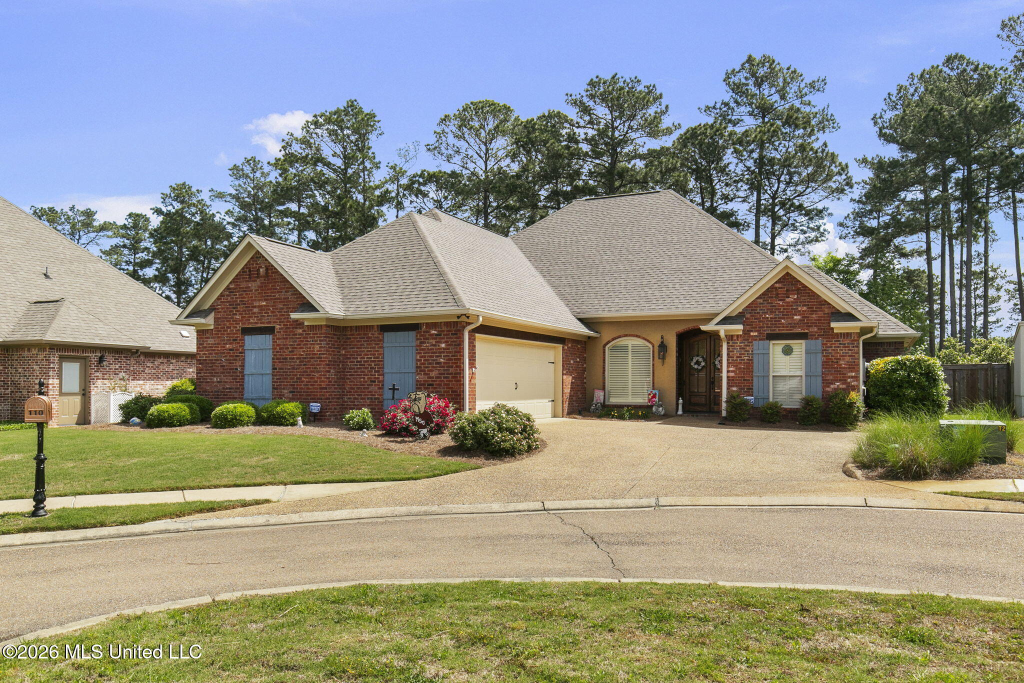 110 Willow Crest Circle Property Photo 2