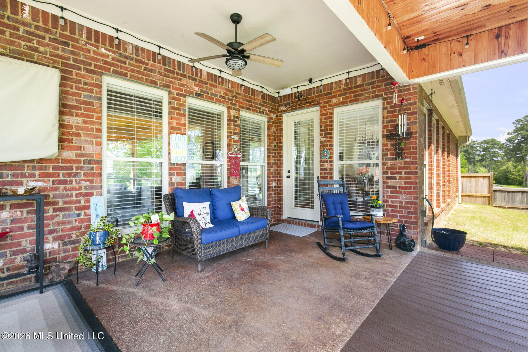 110 Willow Crest Circle Property Photo 34