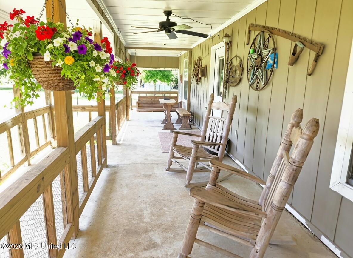 131 Campbell Road Property Photo 2