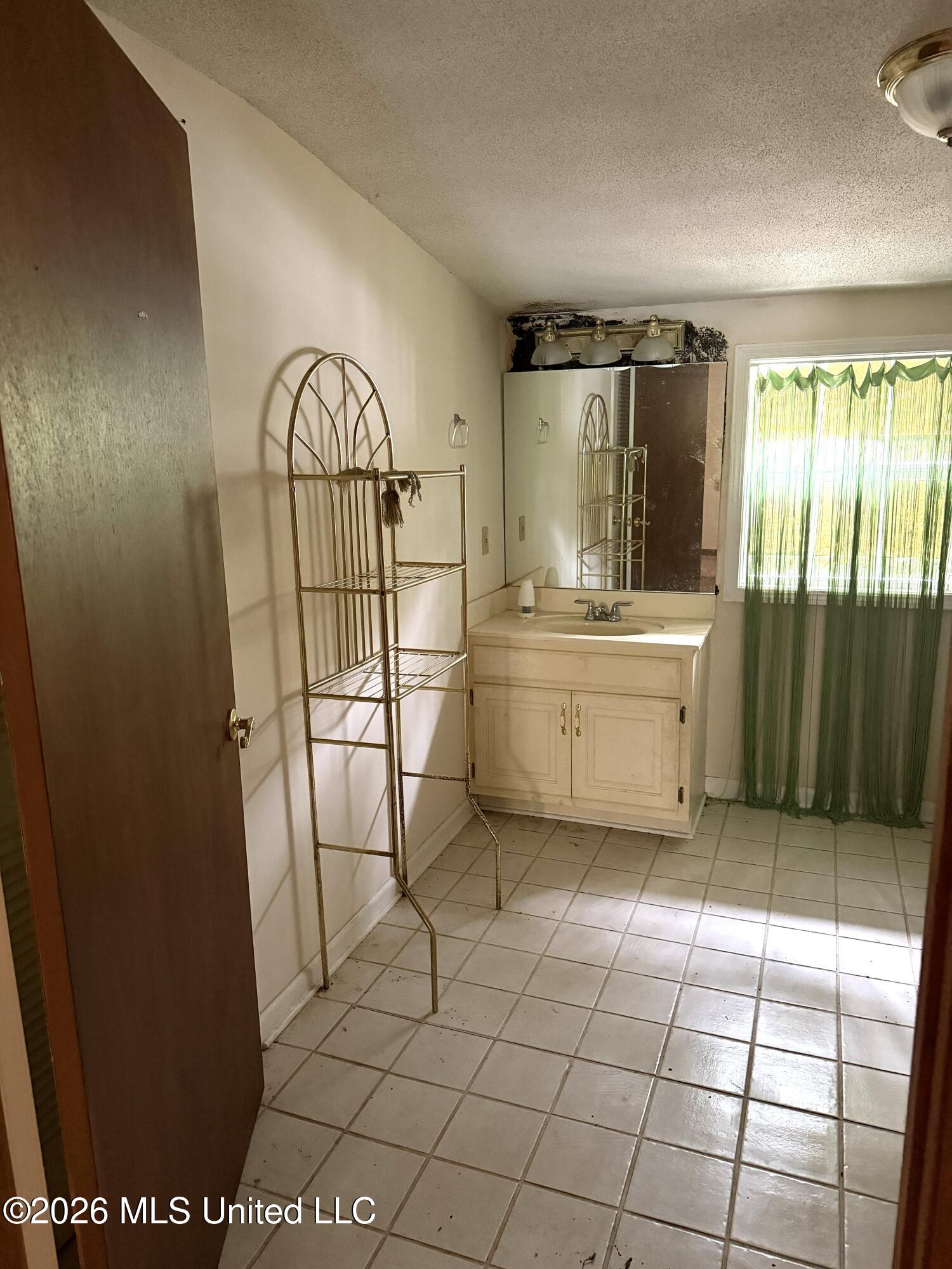 136 Weaver Drive Property Photo 17