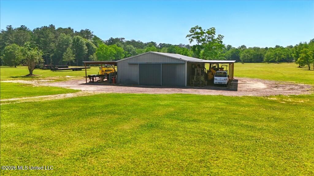 271 Bobby Lane Property Photo 6