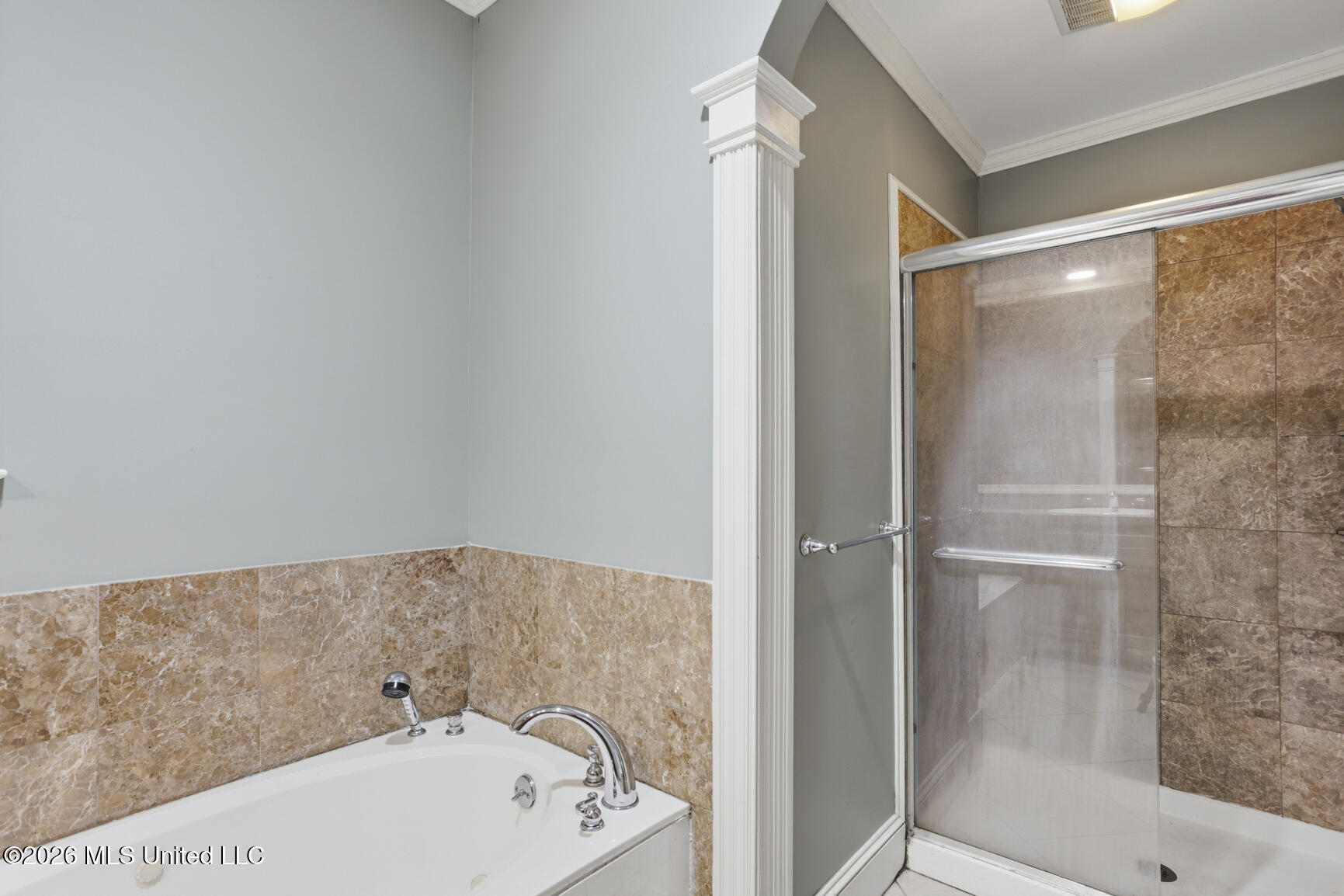 622 Broadway Avenue Property Photo 24