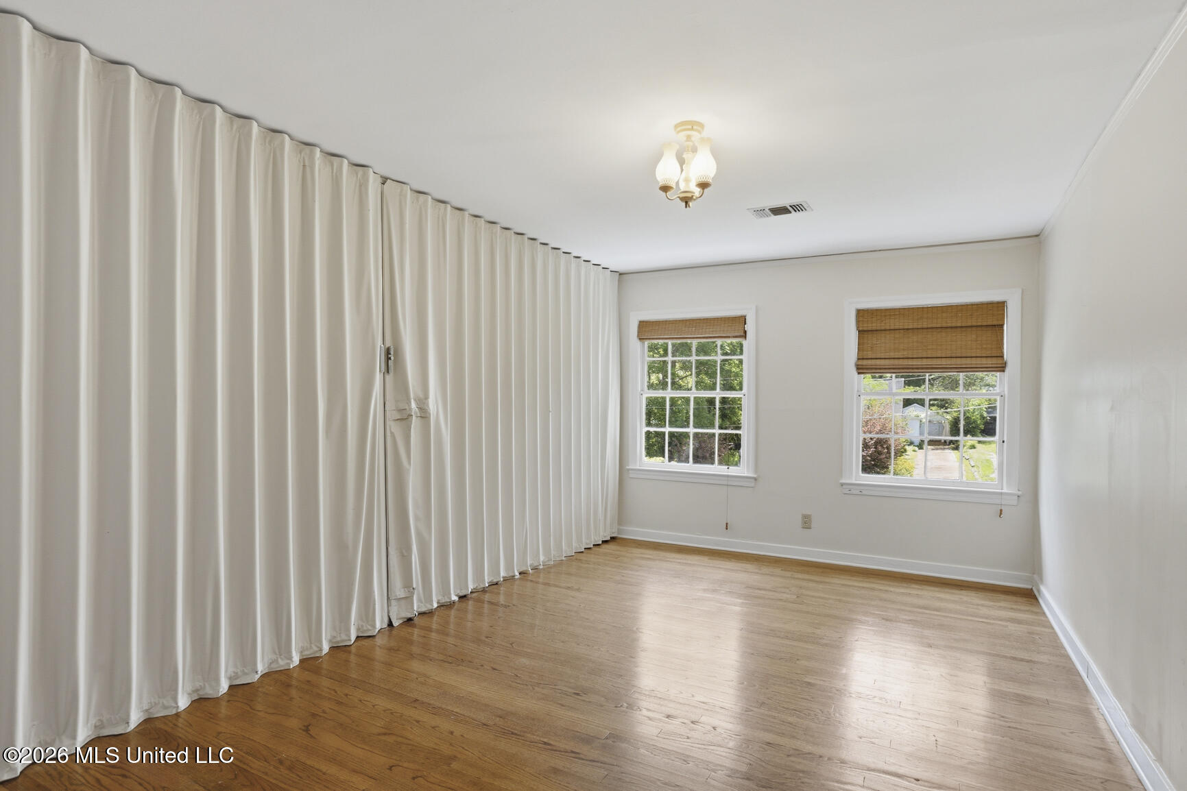 622 Broadway Avenue Property Photo 31