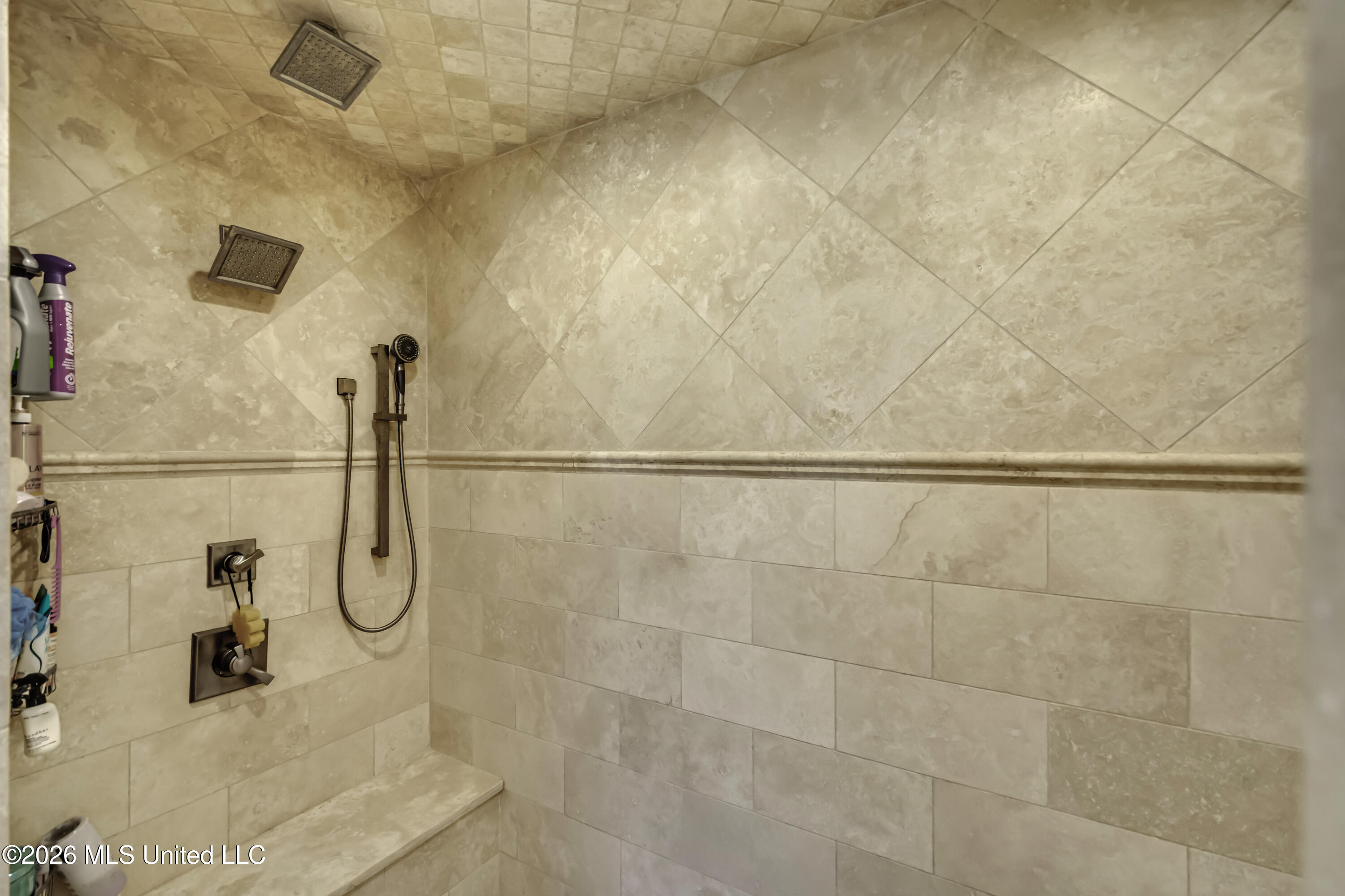121 Johnstone Drive Property Photo 43
