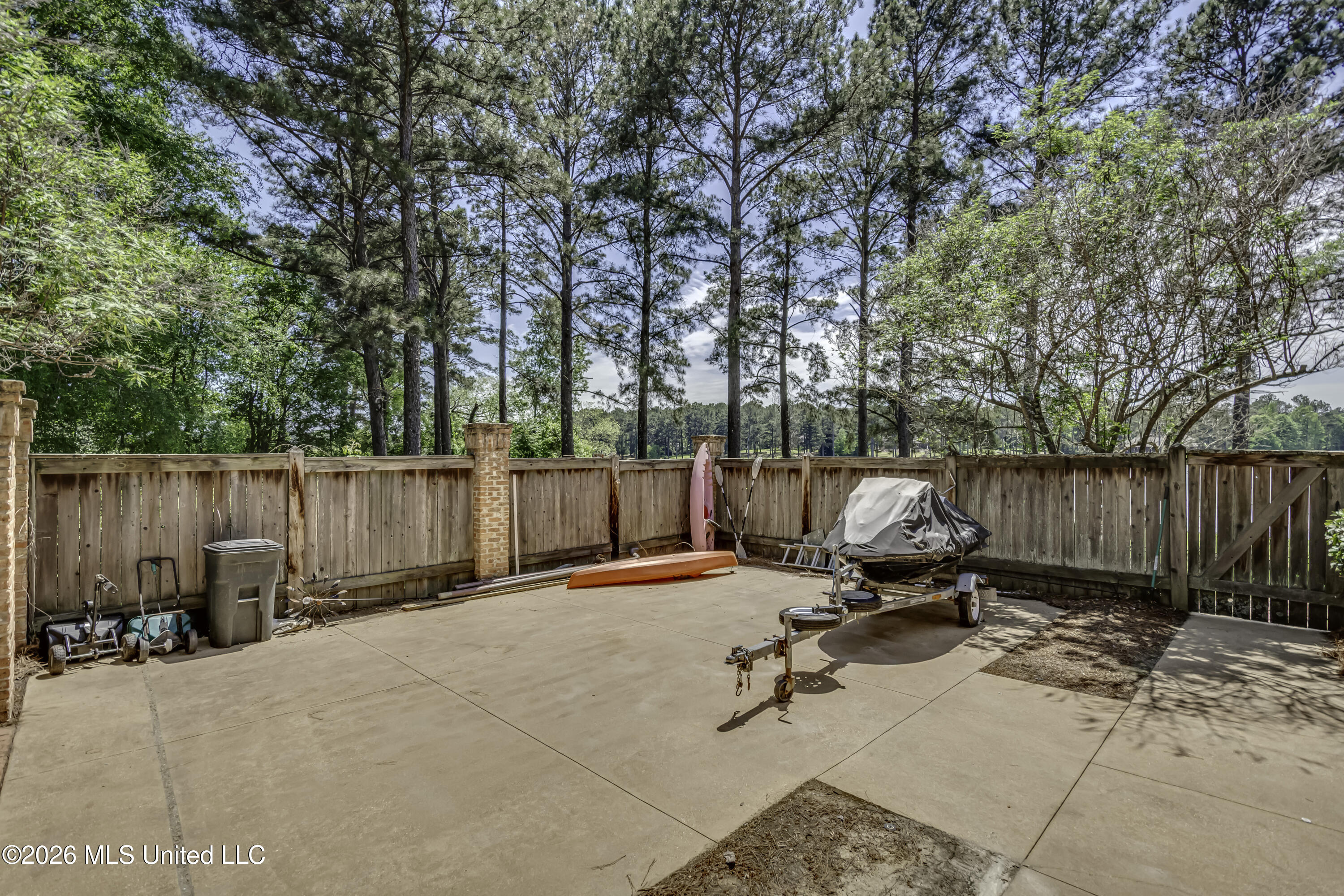 121 Johnstone Drive Property Photo 96