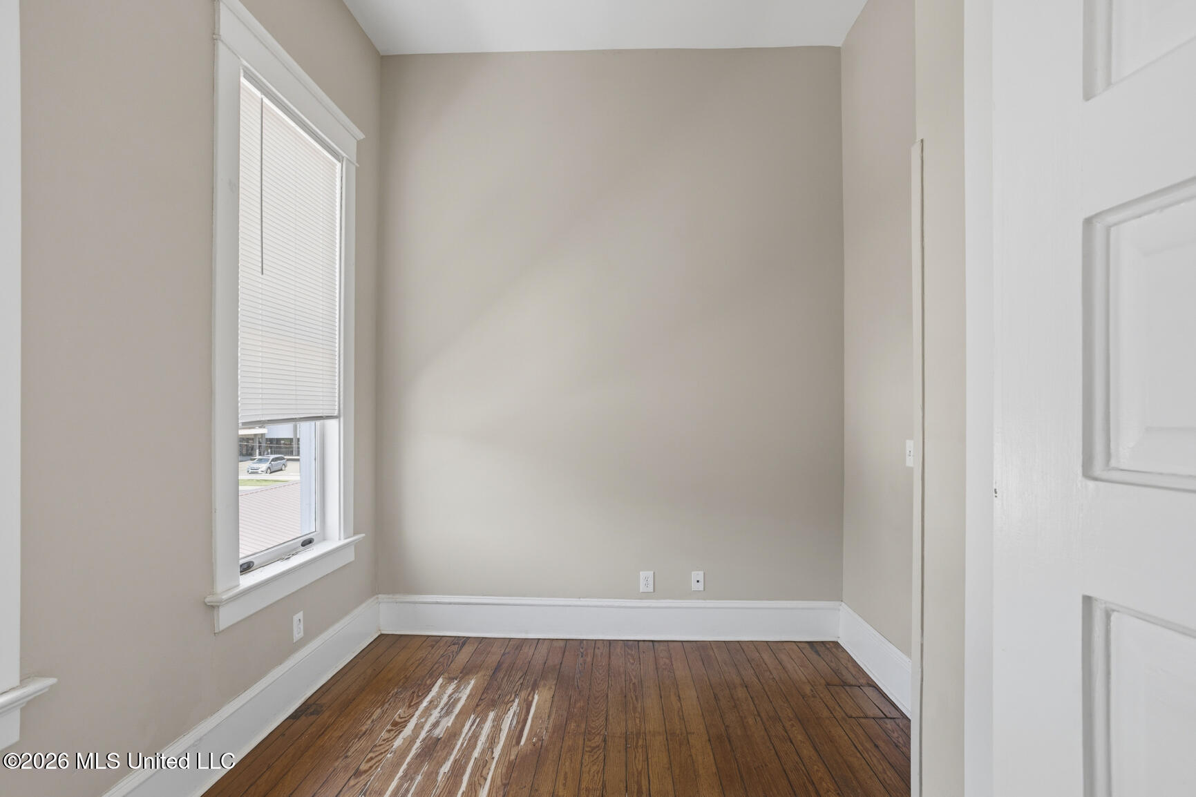737 N State Street Property Photo 22