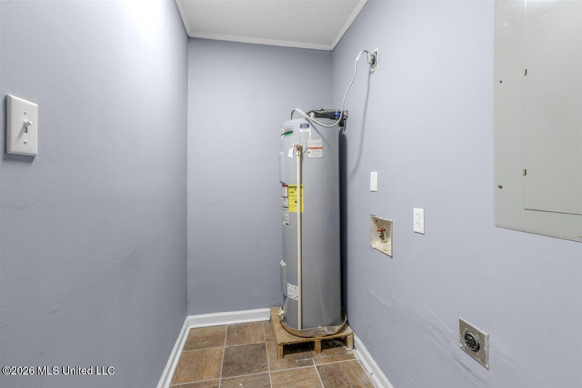 485 Gordon Drive Property Photo 22