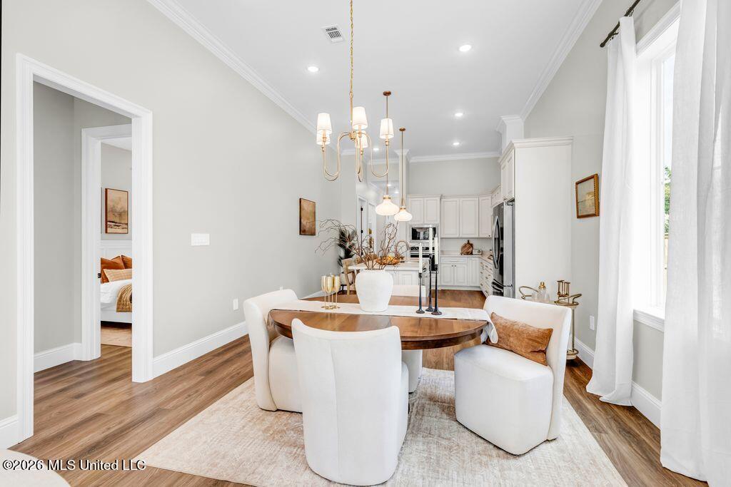 12494 Star Lane Property Photo 6