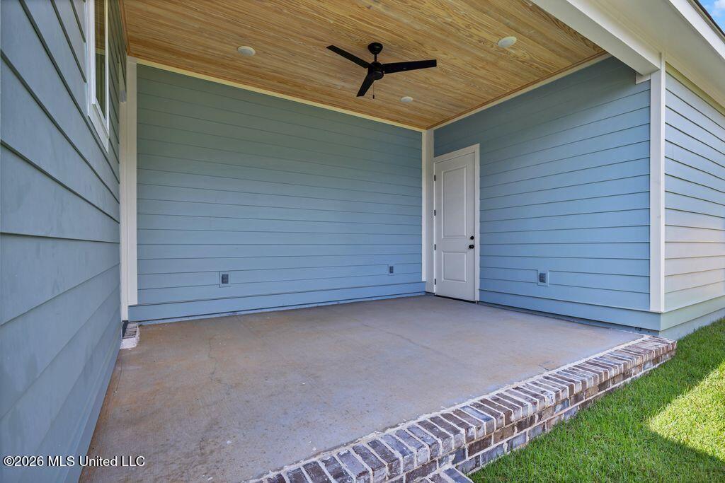 12494 Star Lane Property Photo 26